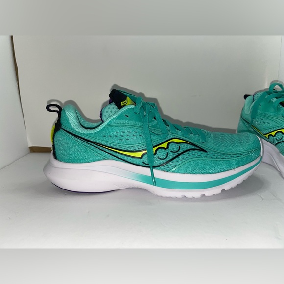 Saucony Kinvara 13 Running Shoe Women Size 6.5 - Picture 3 of 7